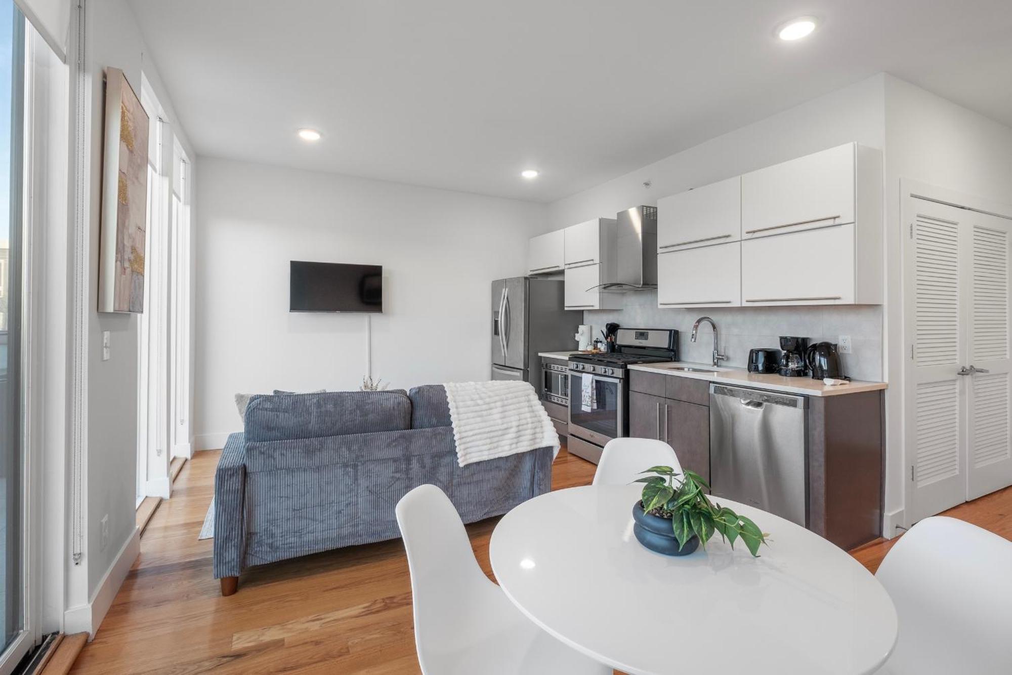 Luxury Nolibs 1br Huge Balcony Apartment
