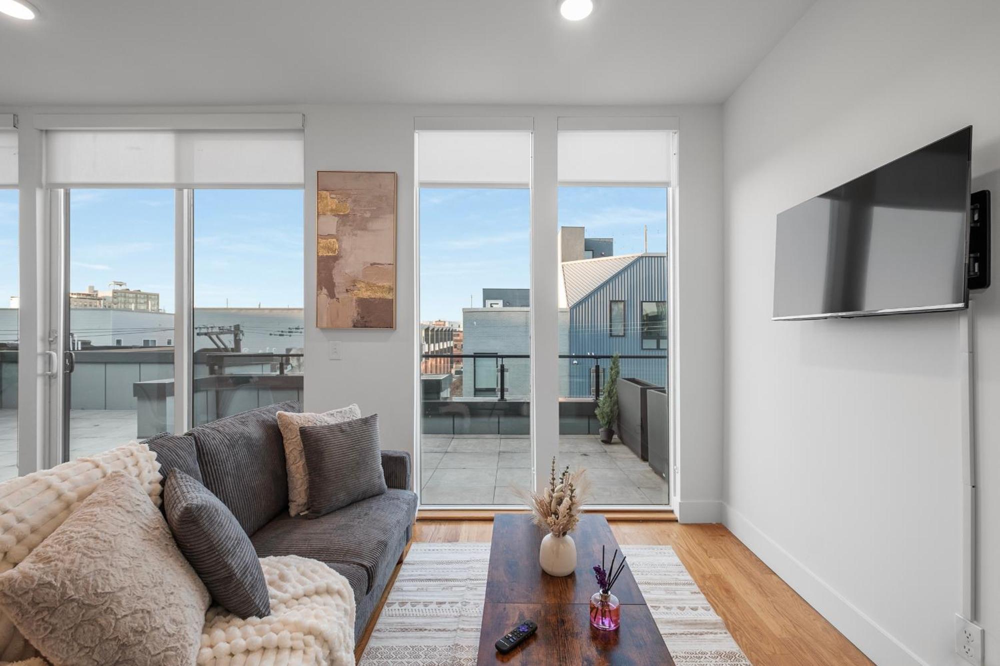Luxury Nolibs 1br Huge Balcony Apartment Philadelphia